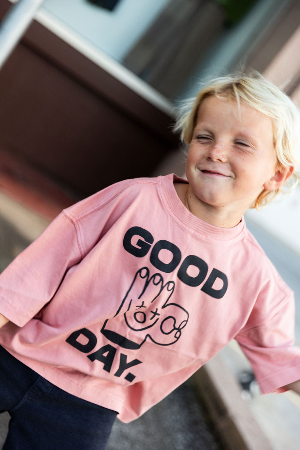 GOOD DAY TEE | CAMEO BROWN