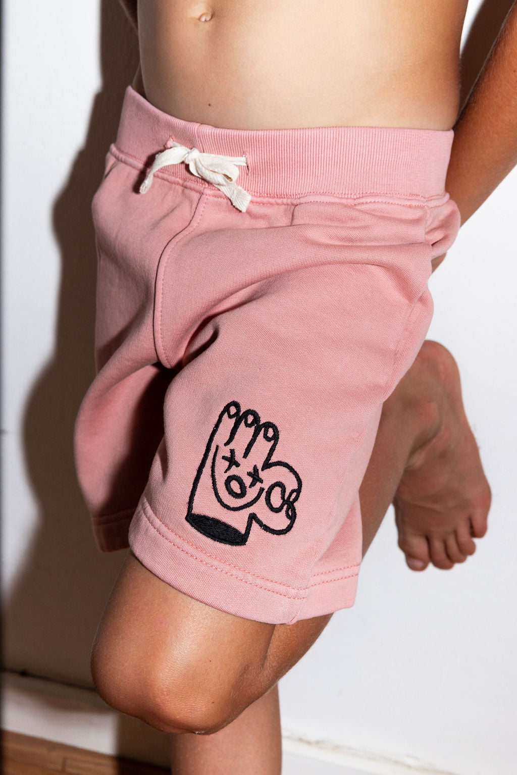 A OK SWEAT SHORT | CAMEO BROWN