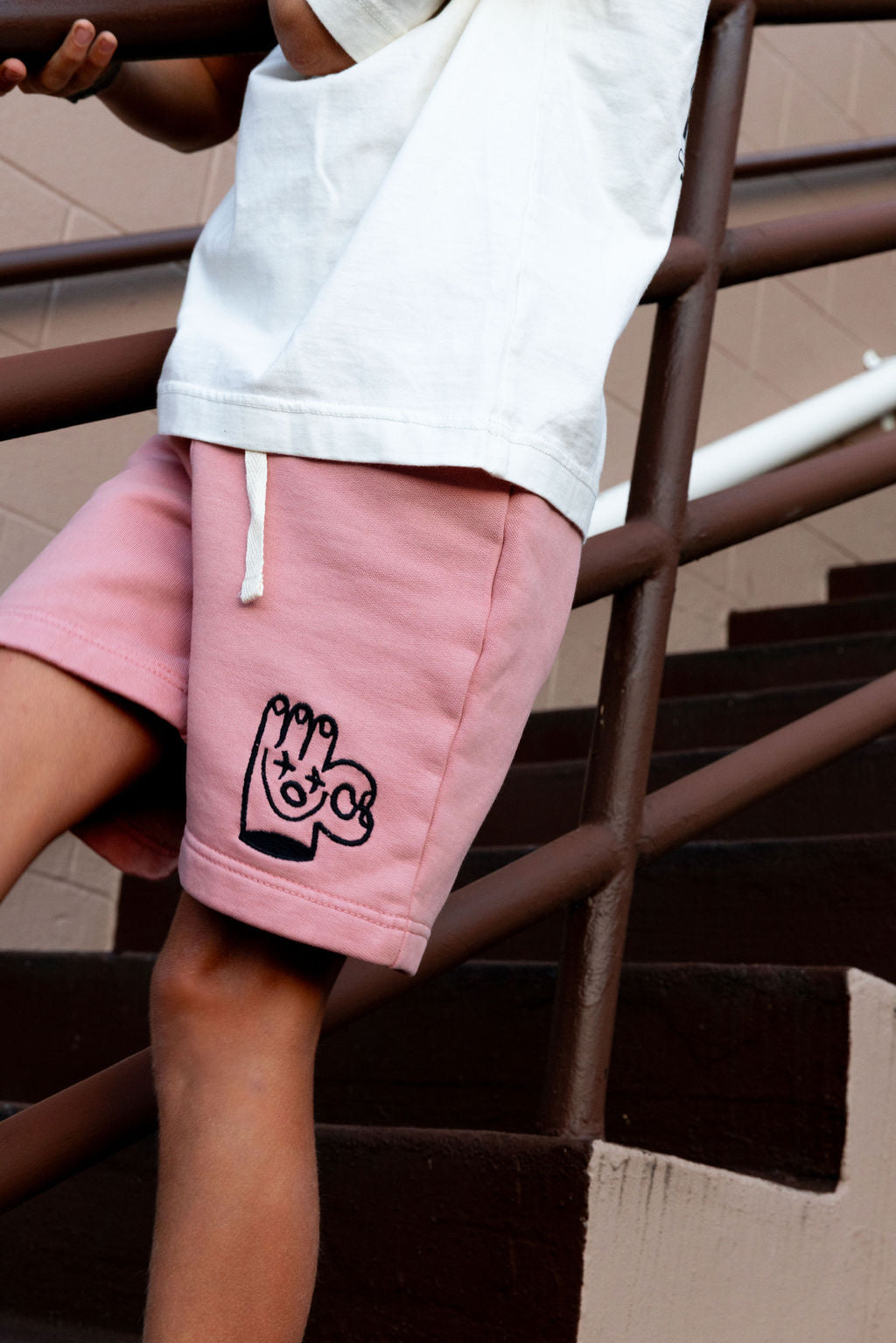 A OK SWEAT SHORT | CAMEO BROWN