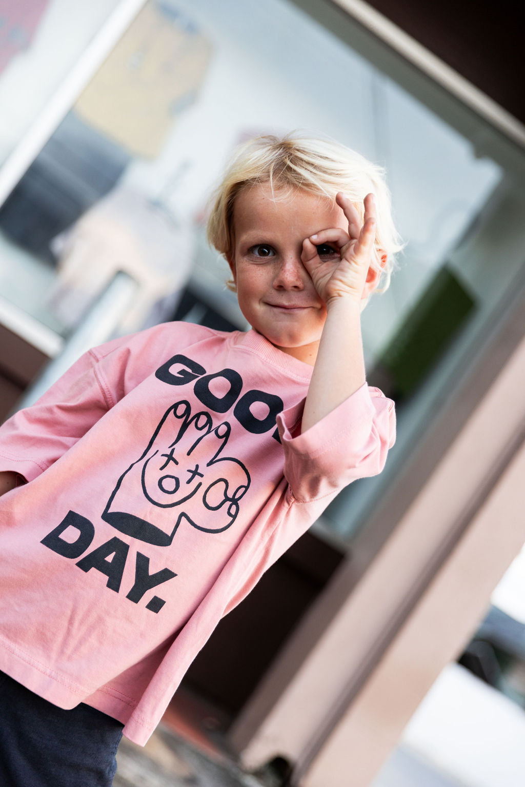 GOOD DAY TEE | CAMEO BROWN